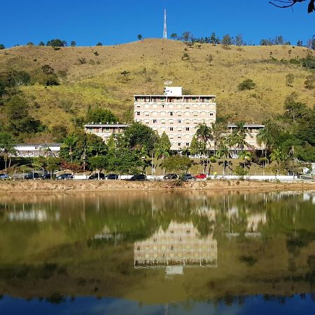 Belo Flat Cavalinho Branco - Aguas De Lindoia Appartement Buitenkant foto