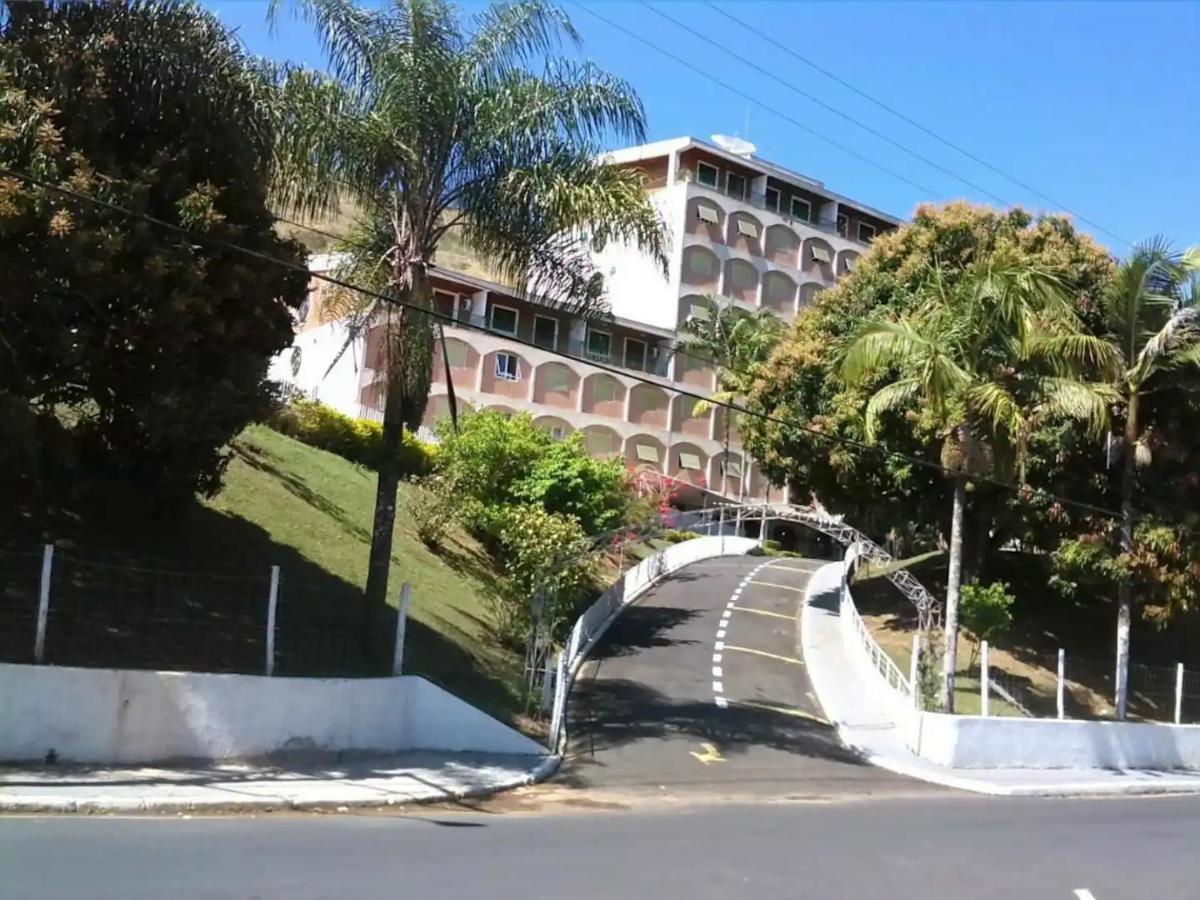 Belo Flat Cavalinho Branco - Aguas De Lindoia Appartement Buitenkant foto